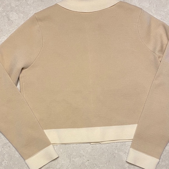 Sezane Betty Cardigan Sweater Vanilla with Ecru detail XS NWT - Picture 7 of 7